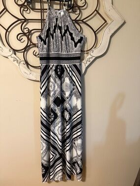 London Times Black and White Paisley Halter Maxi Dress